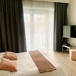 Hanza Tower De Lux Apartament